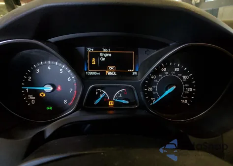 2018 Ford Focus Se z USA, uszkodzony, nr VIN 1FADP3F21JL288964